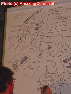 Leo Ortolani disegna Rat-Man per il pubblico
